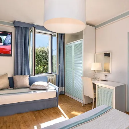 Raffaelli Villino Limoni Bed and Breakfast Forte dei Marmi Exterior foto