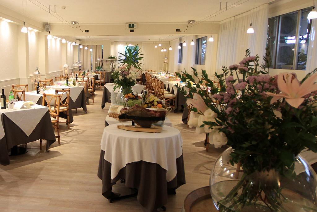 Raffaelli Villino Limoni Alojamento de Acomodação e Pequeno-almoço Forte dei Marmi